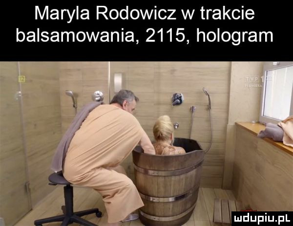 maryla rodowicz w trakcie balsamowania      hologram. l. mduplu pl