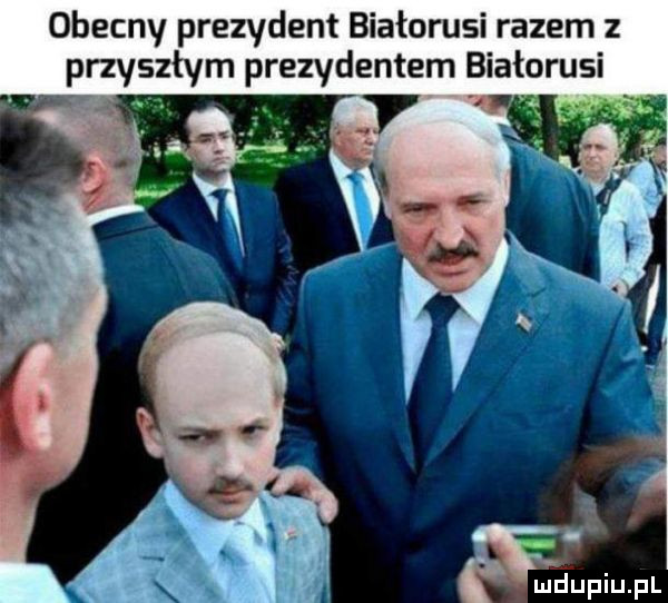 obecny prezydent białorusi razem z przyszłym prezydentem białorusi. uidupiupl
