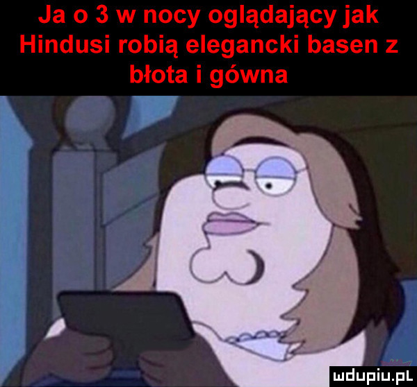 ja o   w nocy oglądający jak hindusi robią elegancki basen z błota i gówna