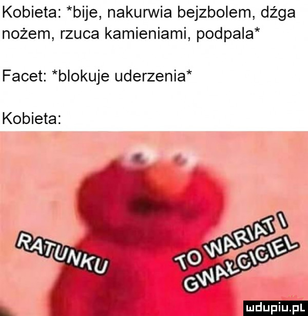 kobieta bije nakurwia bejzbolem dźga nożem rzuca kamieniami podpala facet blokuje uderzenia kobieta