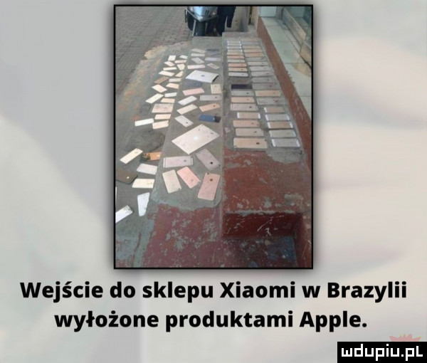 wejście do sklepu xiaomi w brazylii wyłożone produktami ample. ludu iu. l