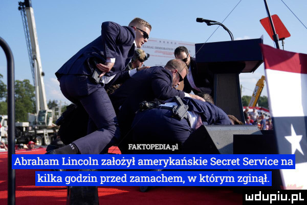 abraham lincoln założy amerykańskie sekret sernice na kilka godzin przed zamachem. w którym zginą