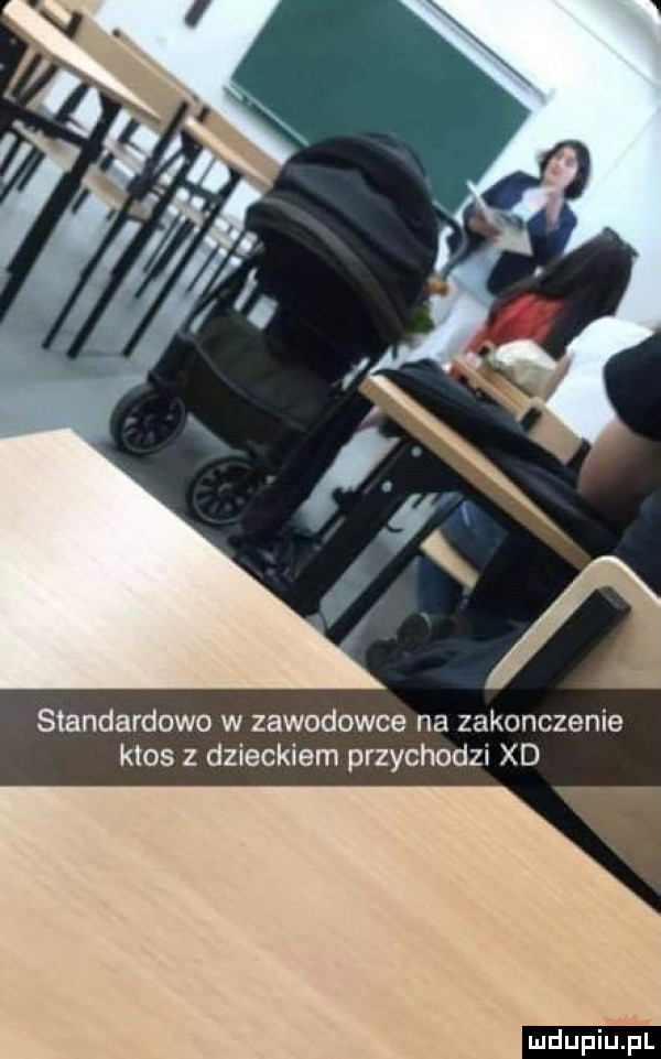 standardowo w zawodowce na zakonczenie ktos z dzieckiem przychodzi xd