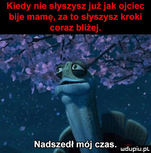 kiedy nie słyszysz już jak ojciec bije mamę za to słyszysz kroki coraz blizej. abakankami v a w. z l.   a naqsz sał