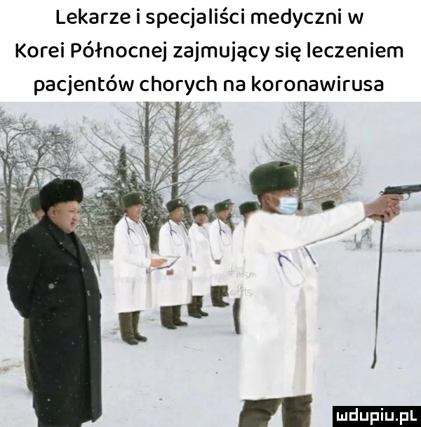 lekarze i specjaliści medyczni w korei północnej zajmujący się leczeniem pacjentów chorych na koronawirusa